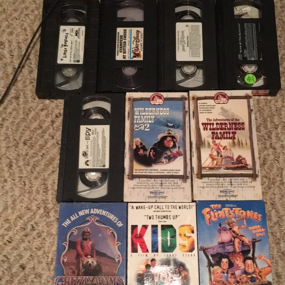 Other - 10 vintage VHS cassettes
